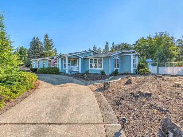 600 Deer Park Ln, Shady Cove, OR 97539