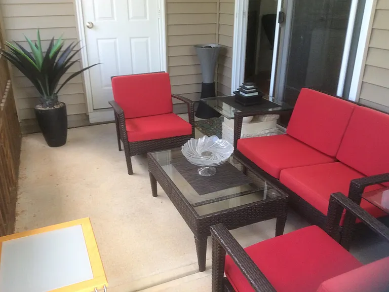 2446 Memory Ridge Dr — Photo 25