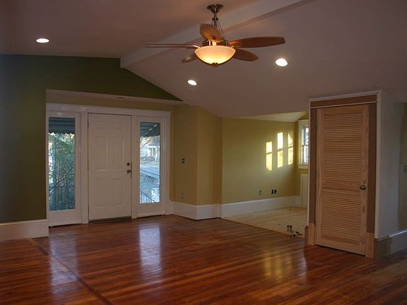 2nd image of 4508 Park Ave #4508B