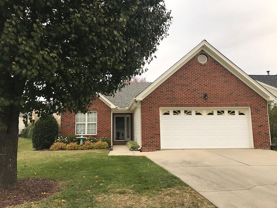 1st image of 102 Millet Dr