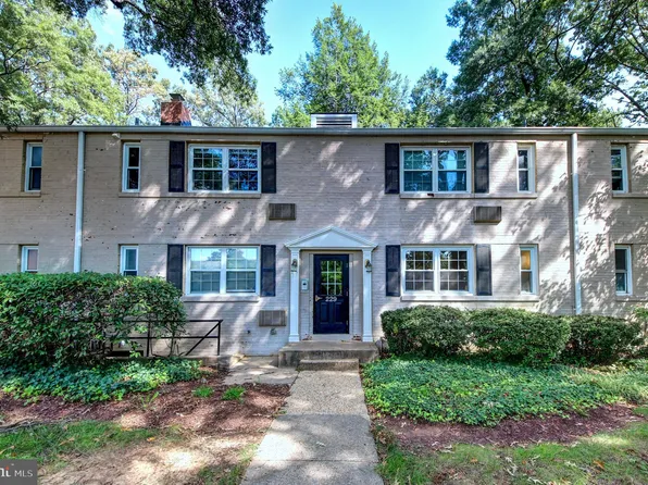 229 N George Mason Dr APT 3, Arlington, VA 22203