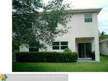 5th image of 17042 NW 12th St