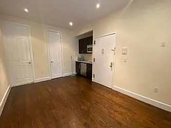 Rented by Smart City Real Estate LLC