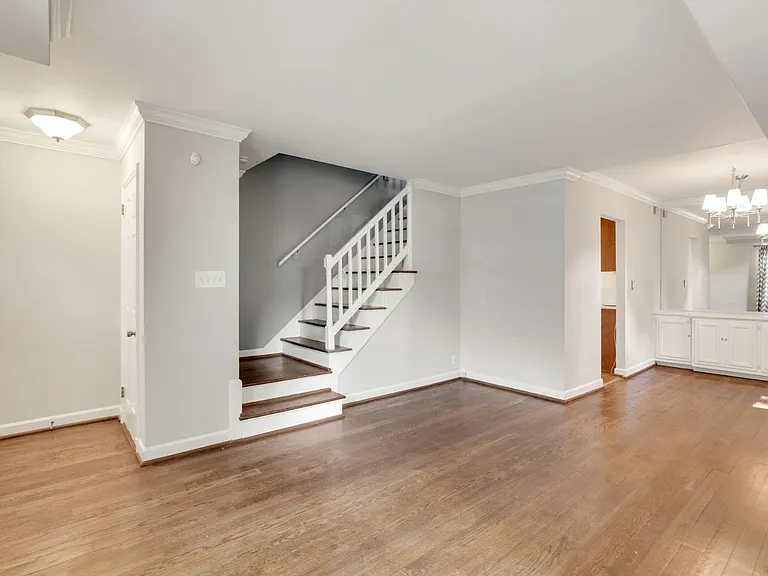 2941 S Dinwiddie St — Photo 10