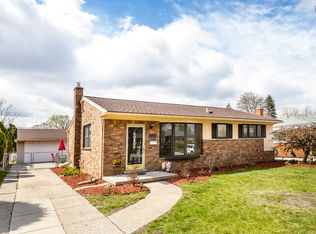 35233 Elmira St, Livonia, MI 48150