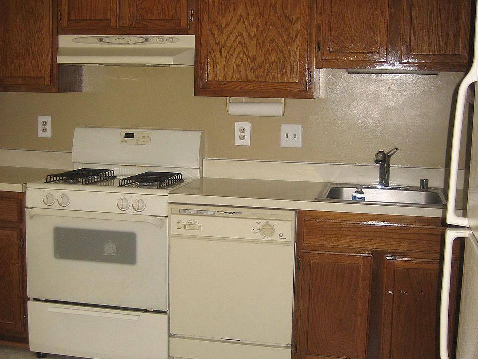 2nd image of 8057 Dulciana Ct