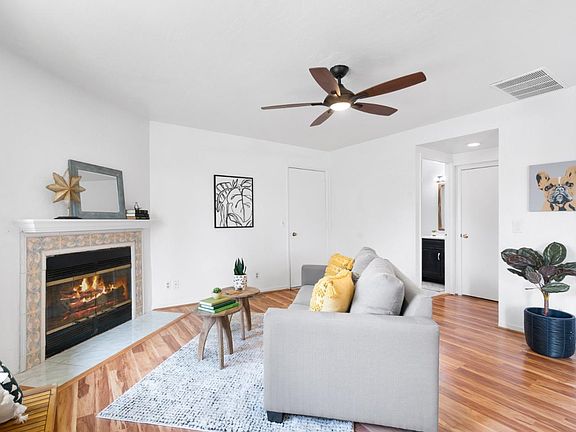 4th image of 220 Green Meadow Dr APT C
