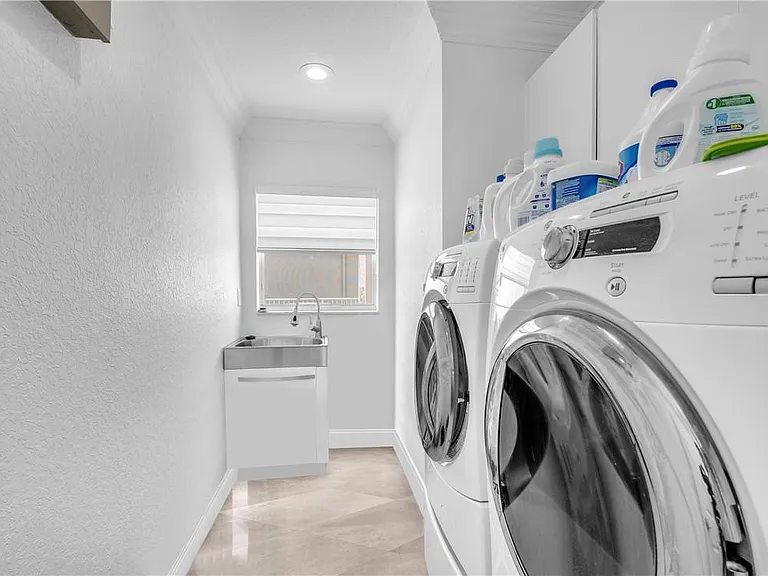 4707 SW 195th Ter — Photo 66