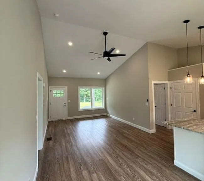 629 Clough Hill Rd #B — Photo 5