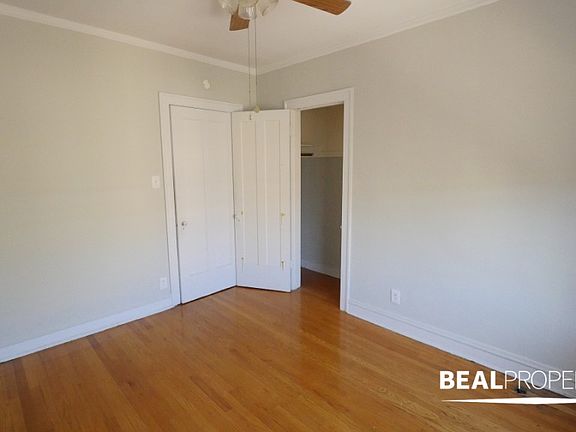 5th image of 1127 W Oakdale Ave APT 3A