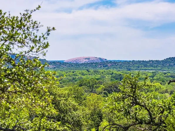 3736 S County Road 113, Llano, TX 78643