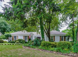 3200 Round Hill Rd, Greensboro, NC 27408