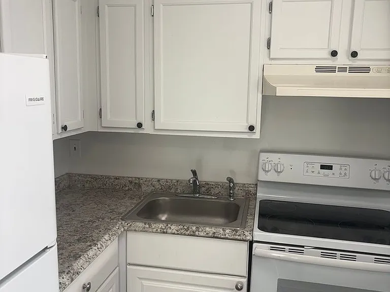 Park Towers, LLC — Photo 3