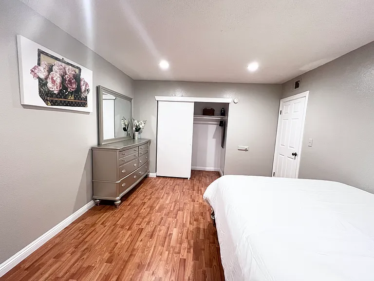 14102 Buena St #1 — Photo 17