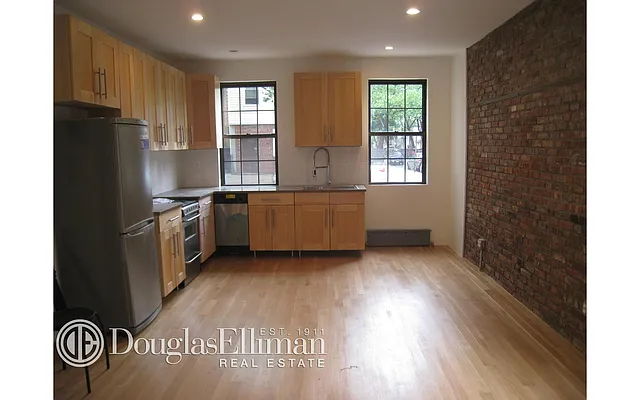 Rented by Douglas Elliman | media 6