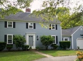 9 Lennox Rd, West Yarmouth, MA 02673