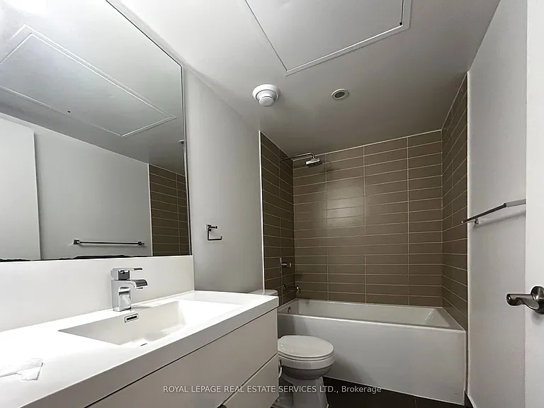 9 Valhalla Inn Rd #1109 — Photo 16