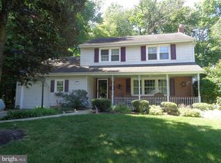 208 Valley Forge Rd, Cinnaminson, NJ 08077