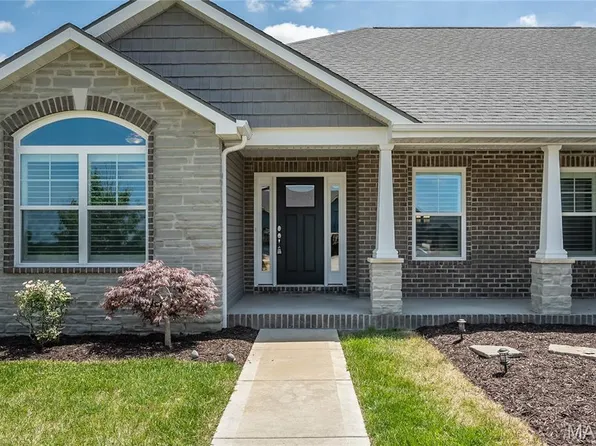 409 Sage Dr, Shiloh, IL 62221