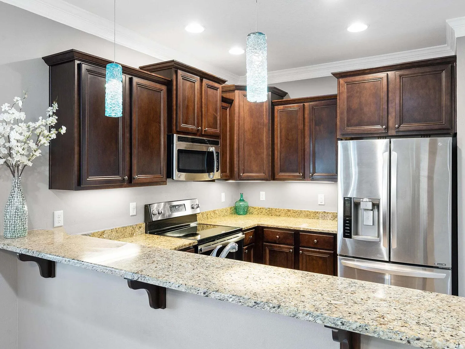 3 bed, 2.5 bath, 1544 sqft, $1,850 — Photo 4