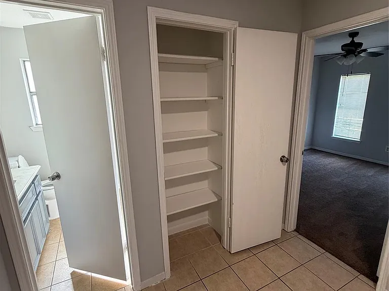 15722 Echo Canyon Dr — Photo 31