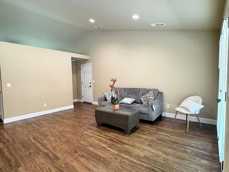 5536 Jan Ct — Photo 9