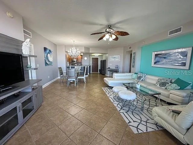 521 Mandalay Ave #704 — Photo 50