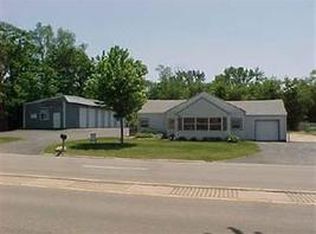 2115 Windsor Rd, Loves Park, IL 61111