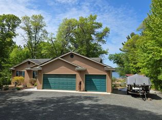 W6511 Andys Dr, Minong, WI 54859