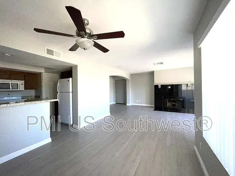 1611 Highway 95 #B208 — Photo 11