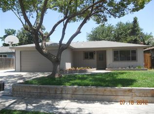 4504 N Hughes Ave, Fresno, CA 93705