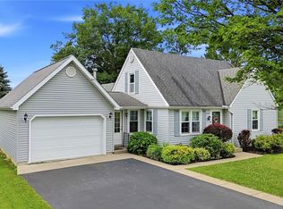 2967 Schoolview Rd, Eden, NY 14057