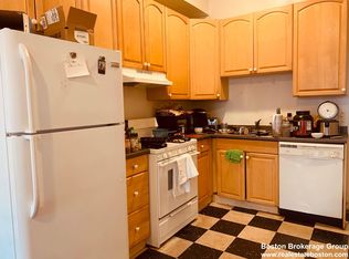 105 Hammond St #1B, Roxbury Crossing, MA 02120