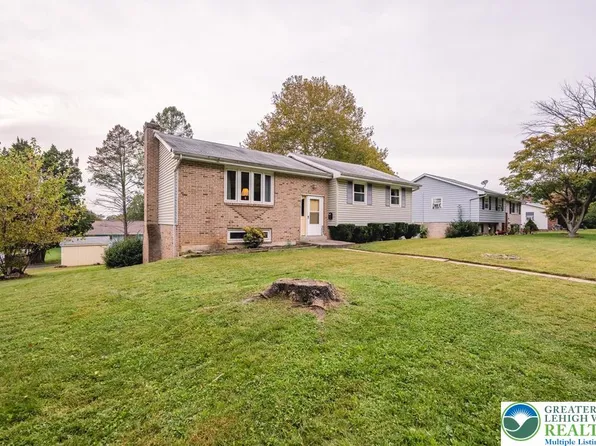 3043 Ithaca St, Allentown, PA 18103