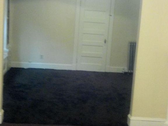 4th image of 10007 Rosehill Ave
