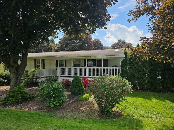 44 Apache Ln, Tioga, PA 16946