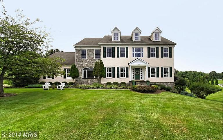 1st image of 668 Nalls Farm Way