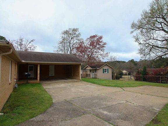4th image of 2961 Knollwood Ave