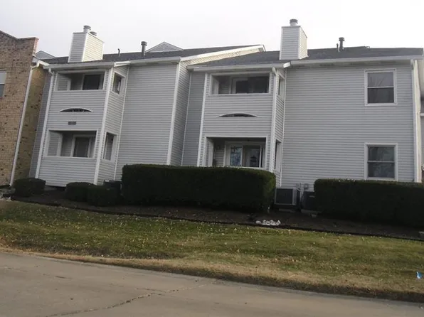 2574 Parkview Dr APT 4, Granite City, IL 62040