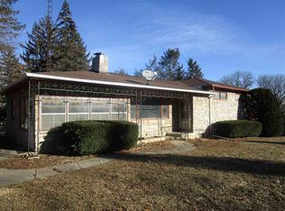 625 E Mitchell Ave, Waterloo, IA 50702