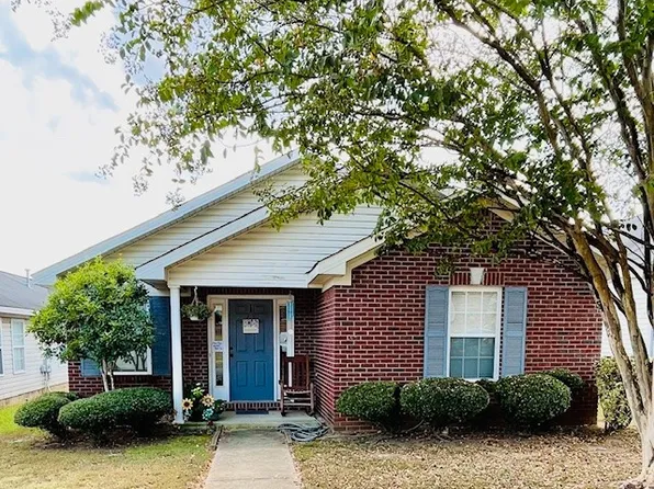 7621 Findleys St, Northport, AL 35473