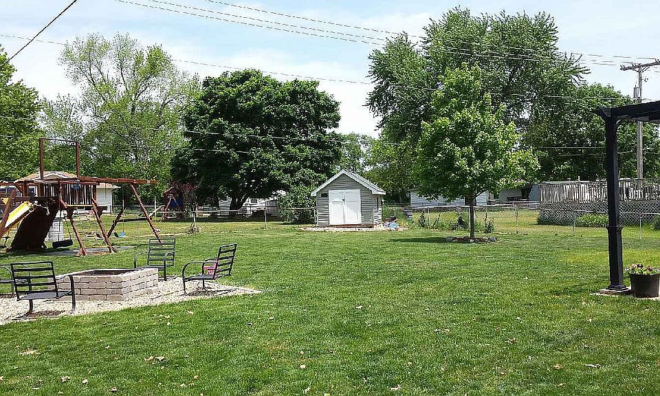 2nd image of 4907 E Richland Ave