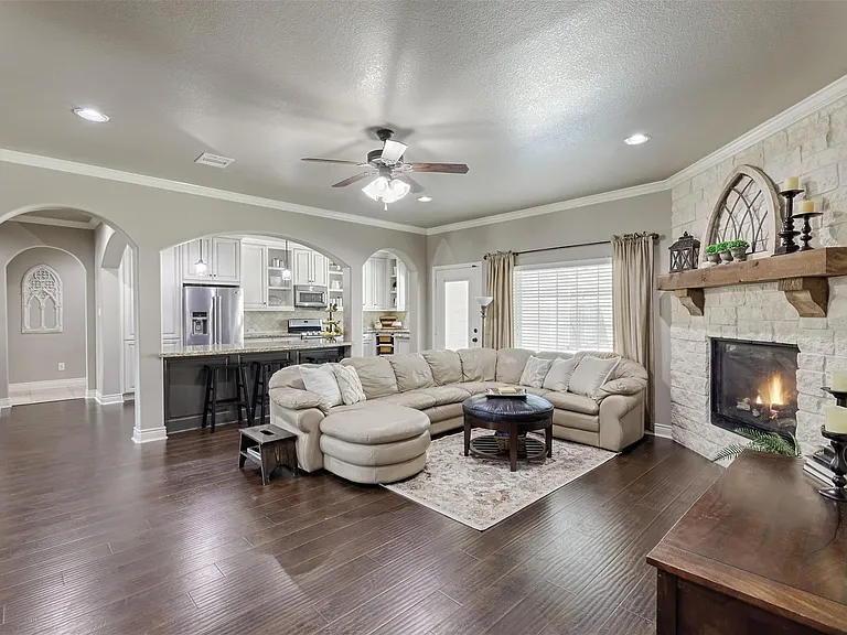 11939 Sagittarius Dr E — Photo 15