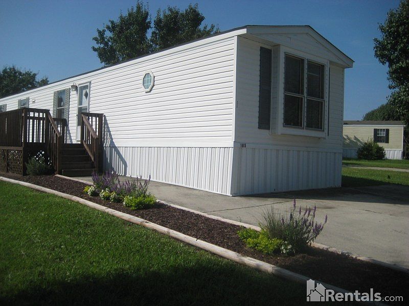 1st image of 1805 Derrick Dr