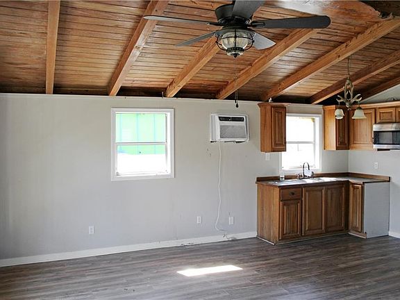 5th image of 39808 Watters Rd