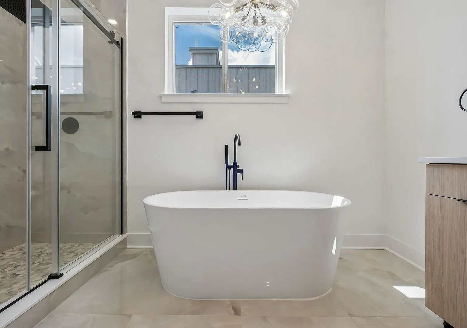 Luxury New Construction Townhome — Photo 3