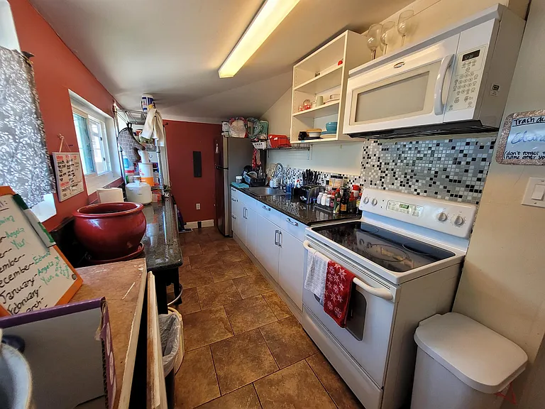 407 S 5th St #2 — Photo 16