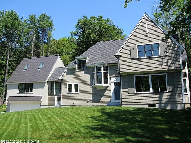 1st image of 2 Woodlawn Ave