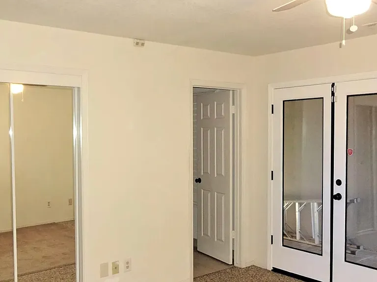2223 Ellery Ave — Photo 8