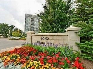 50 Disera Dr #108, Vaughan, ON L4J 9E9